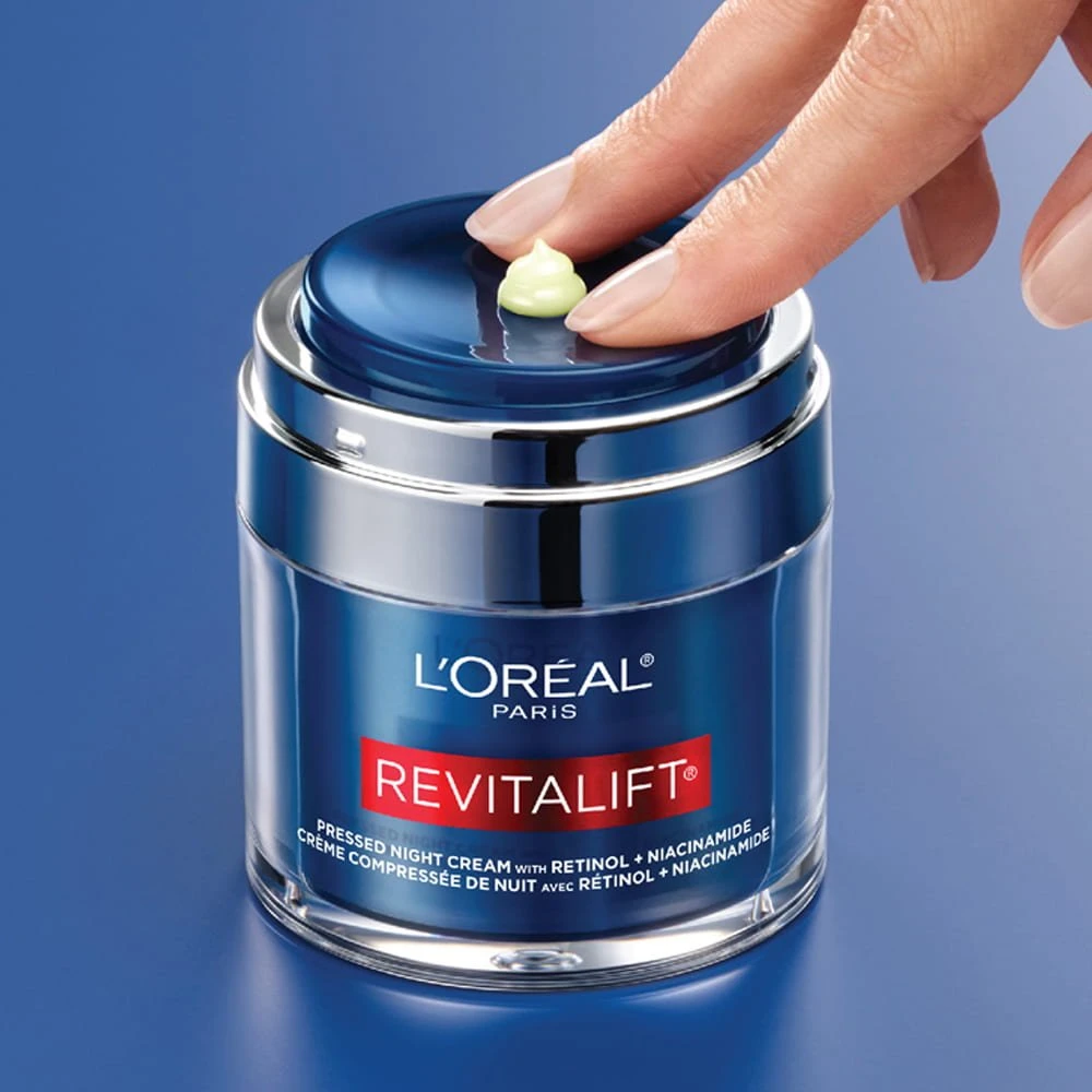 L’Oréal Paris RevitaLift Pressed-night-moisturizer-with-Retinol-hydrates 3 L’Oréal Paris RevitaLift Pressed-night-moisturizer-with-Retinol-hydrates